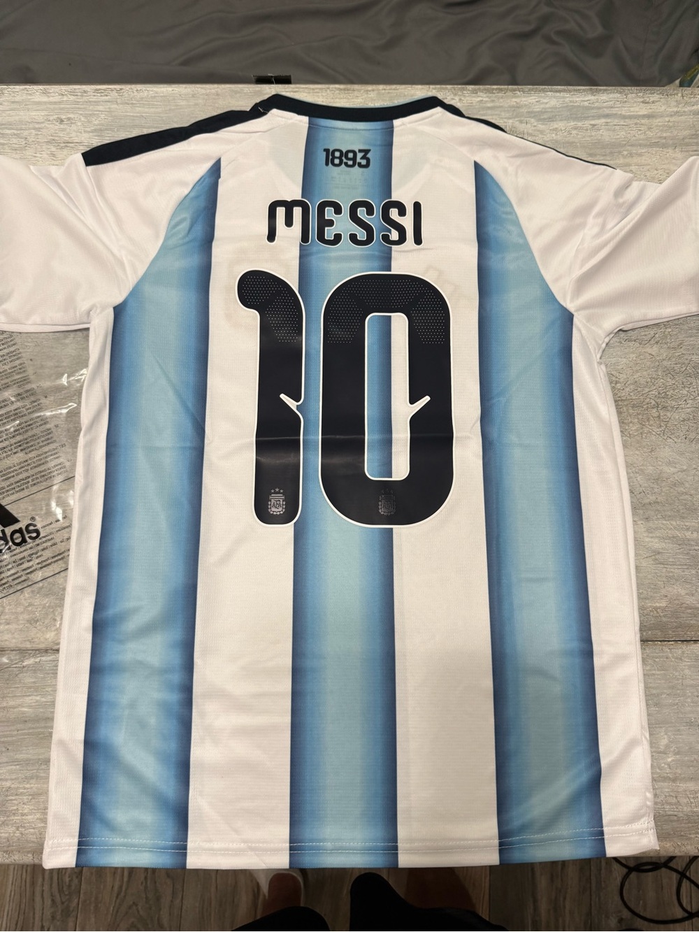 adidas Argentina Home Jersey 2026 World Cup #10 Messi - Picture 2 of 3